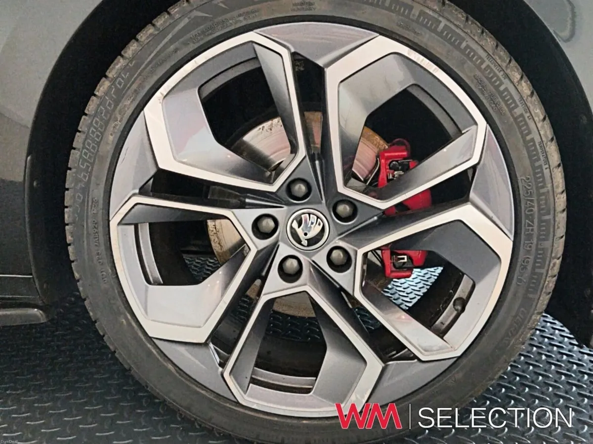 Skoda Octavia OCTAVIA C RS 2.0TDI 200HP DSG - Image 6