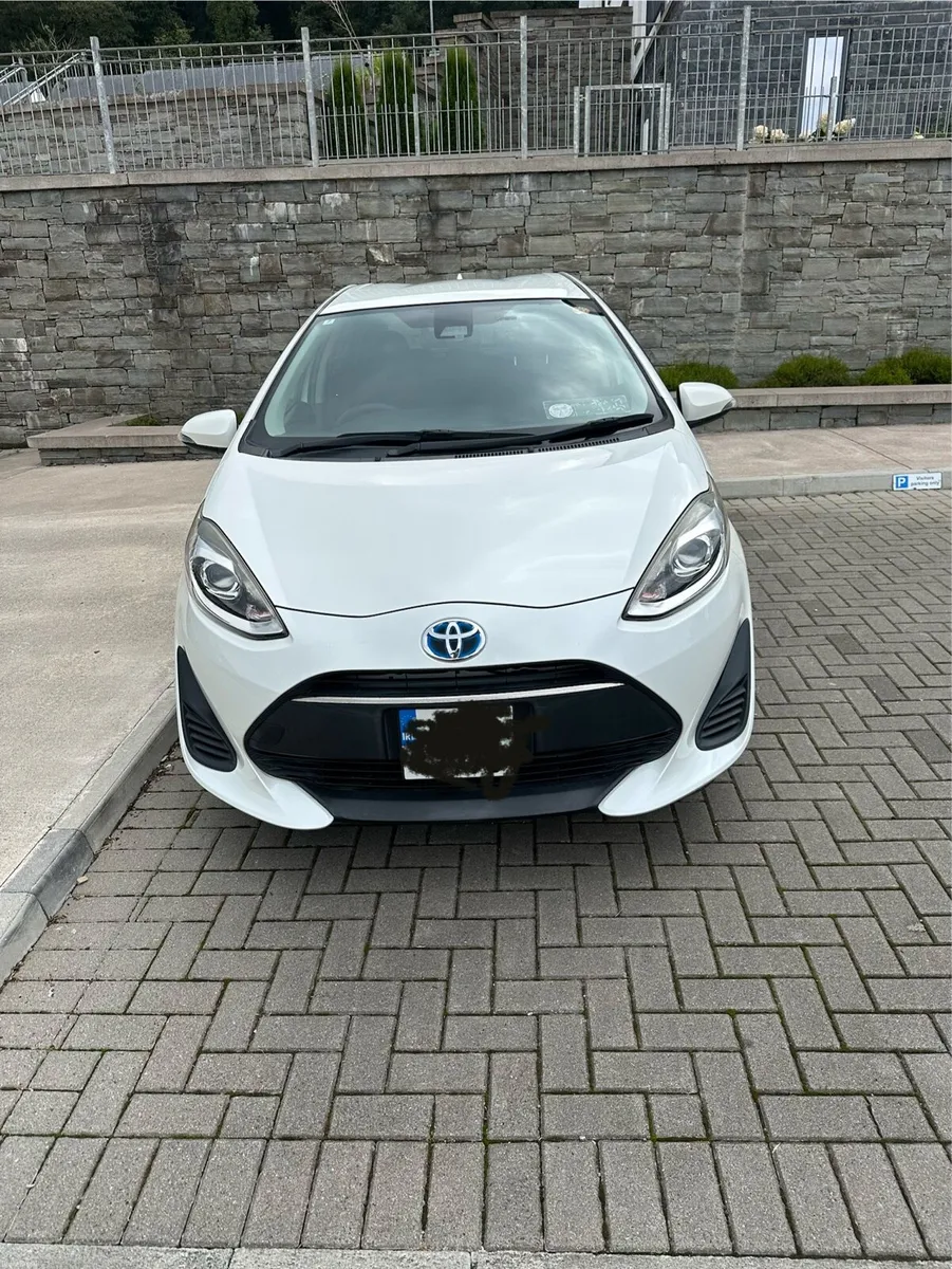 Toyota Aqua - Image 1