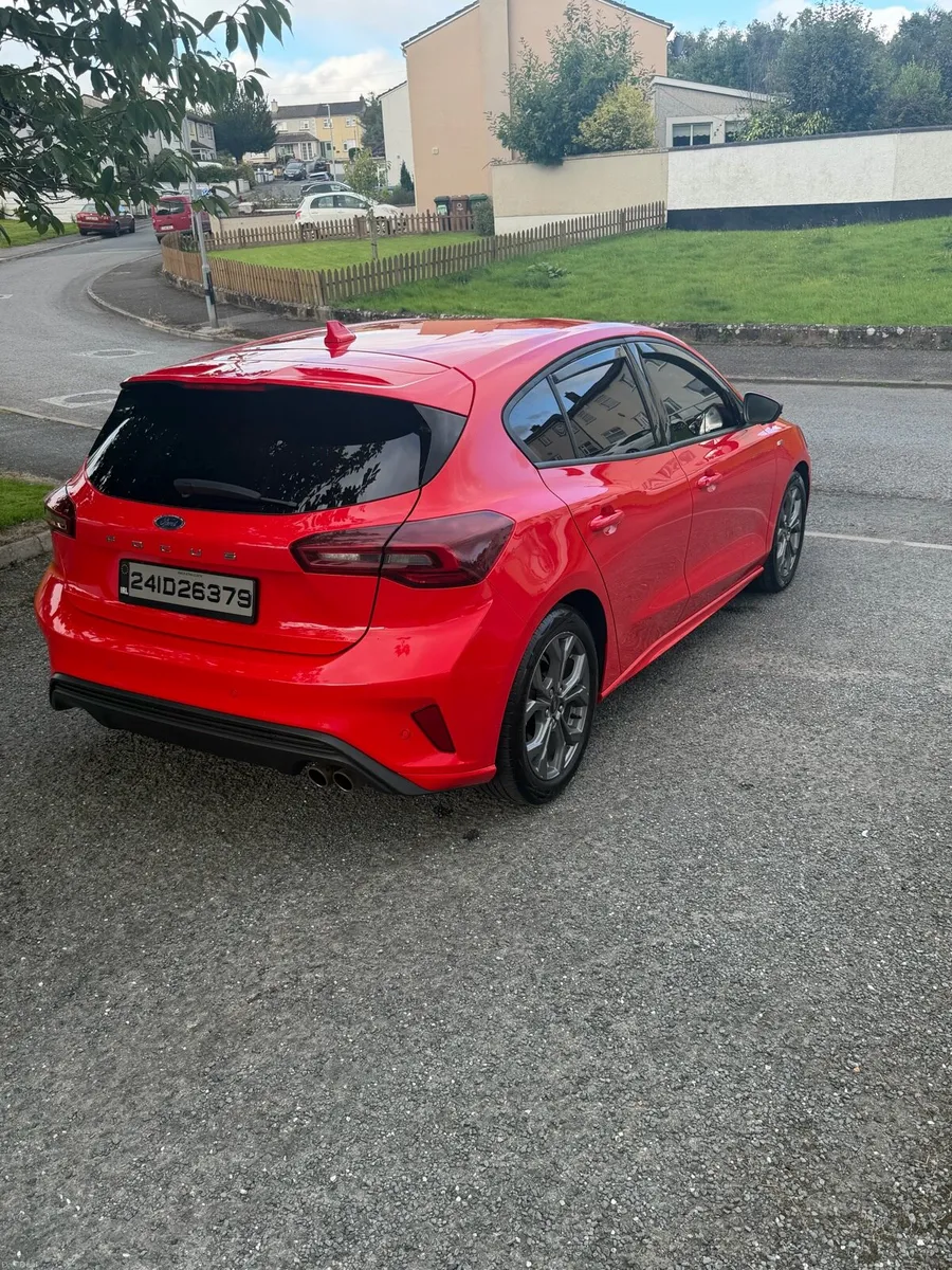 2024 Ford focus st line - Image 5