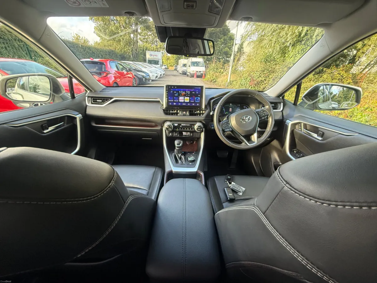 Toyota RAV4 Hi spec!!! - Image 5