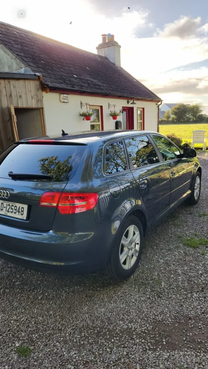 Audi A3 2010 - Image 2