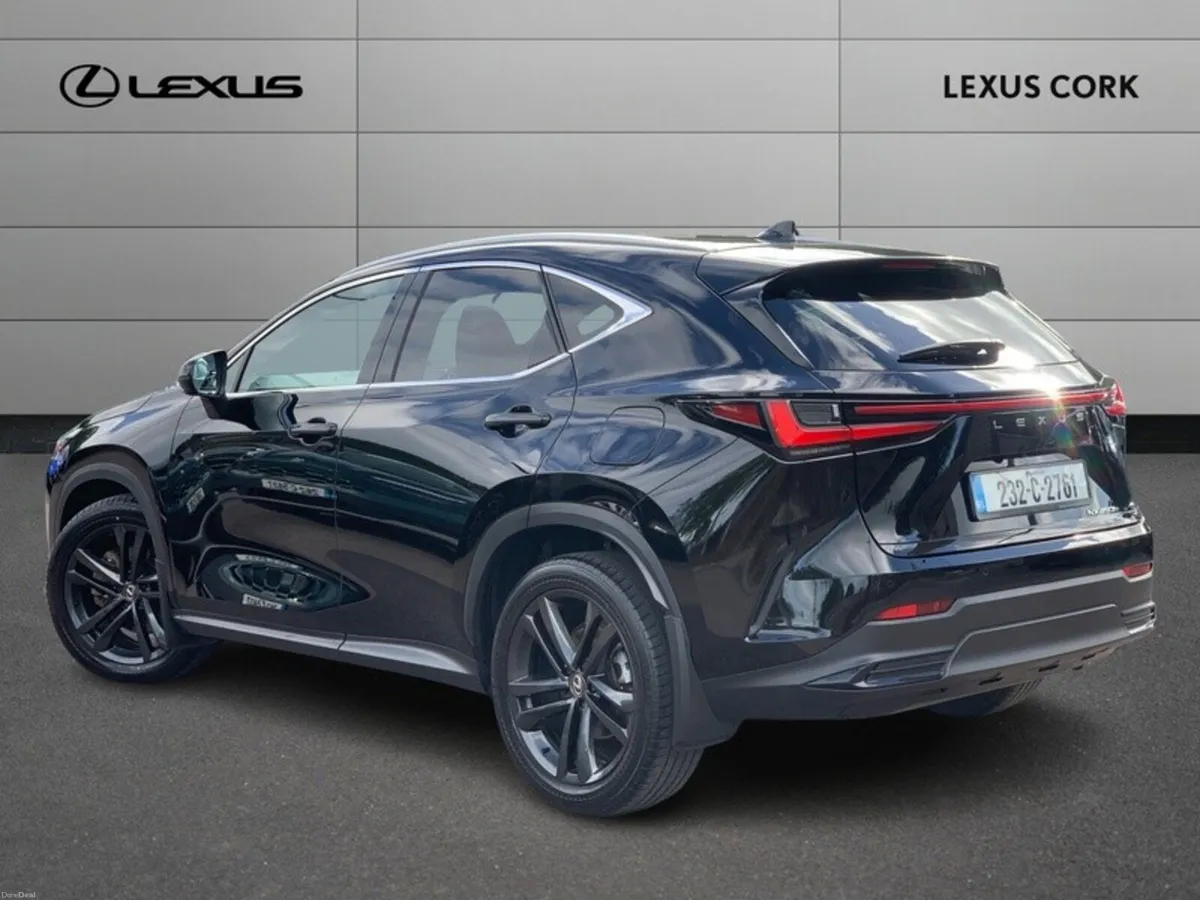 Lexus NX 2.5 - Image 3