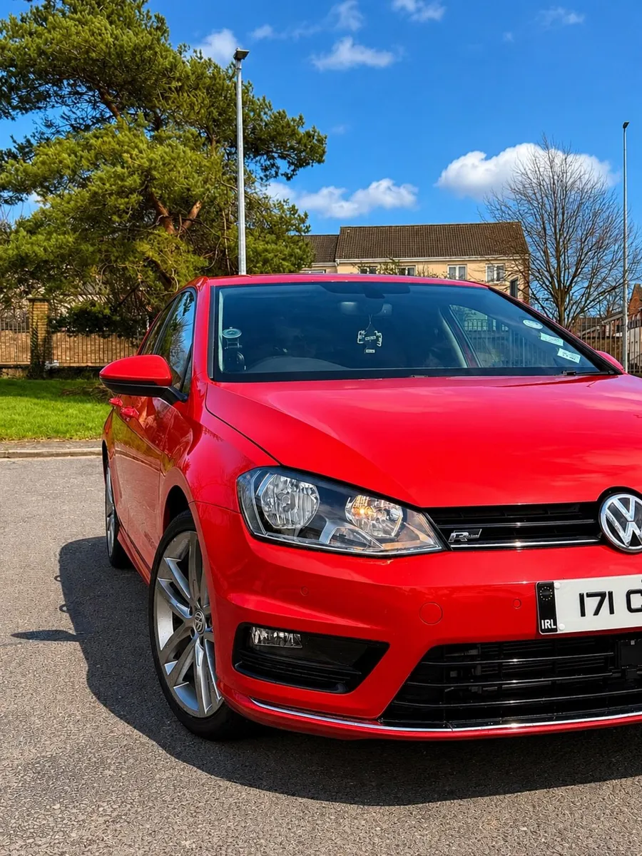 2017 VW R-Line Golf - Image 5