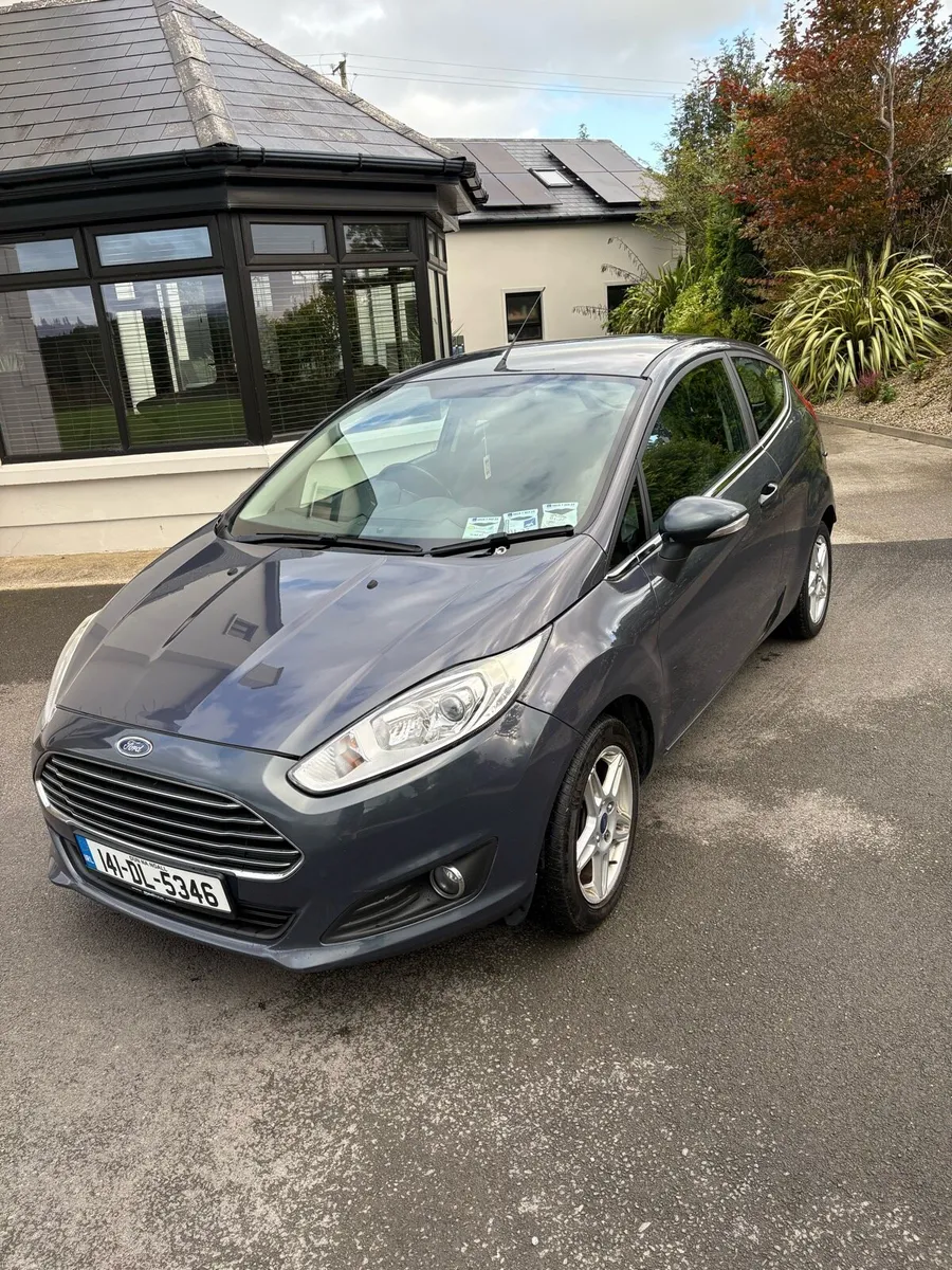 2014 Ford fiesta - Image 3