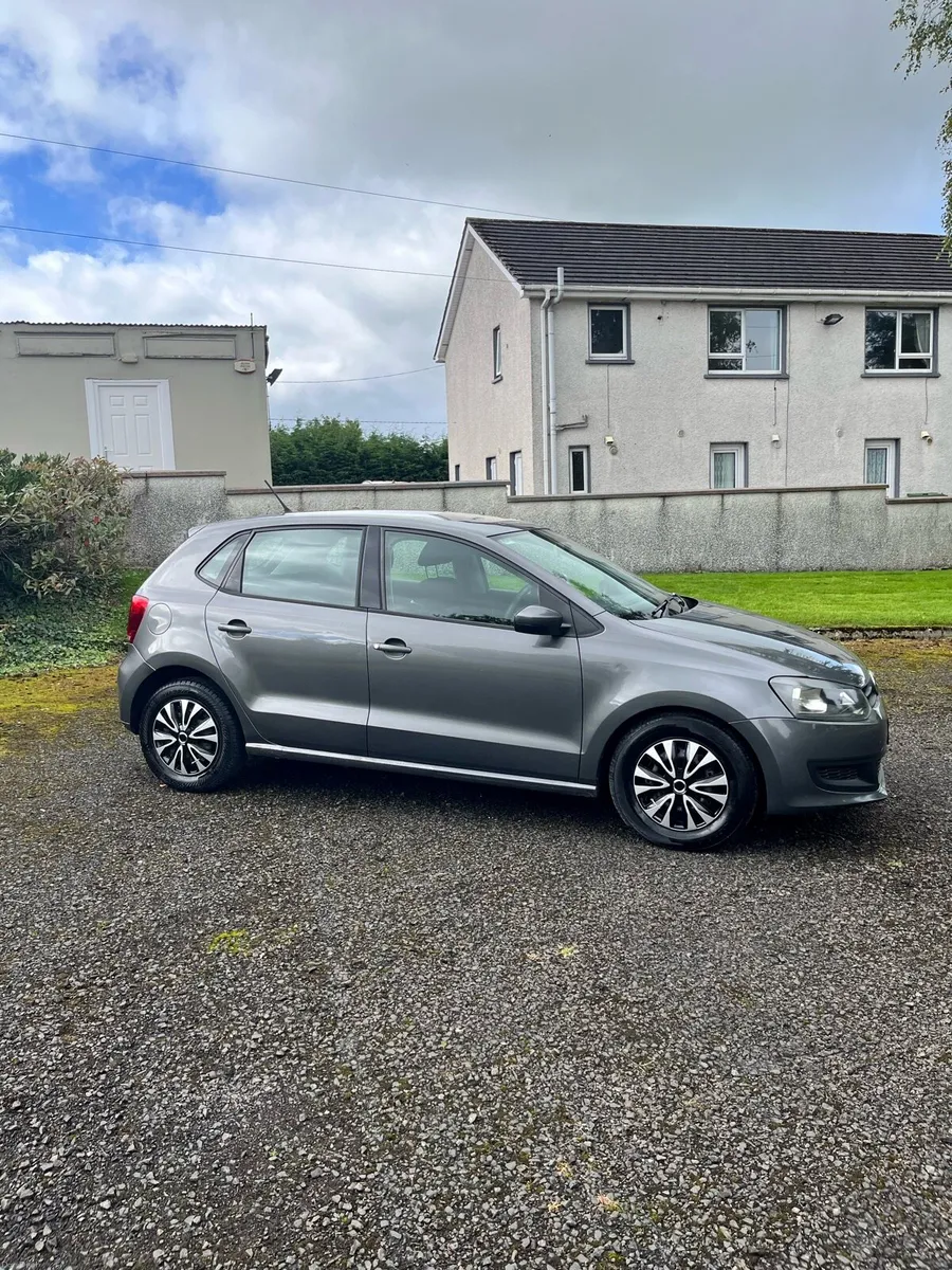 2011 Polo - Image 6
