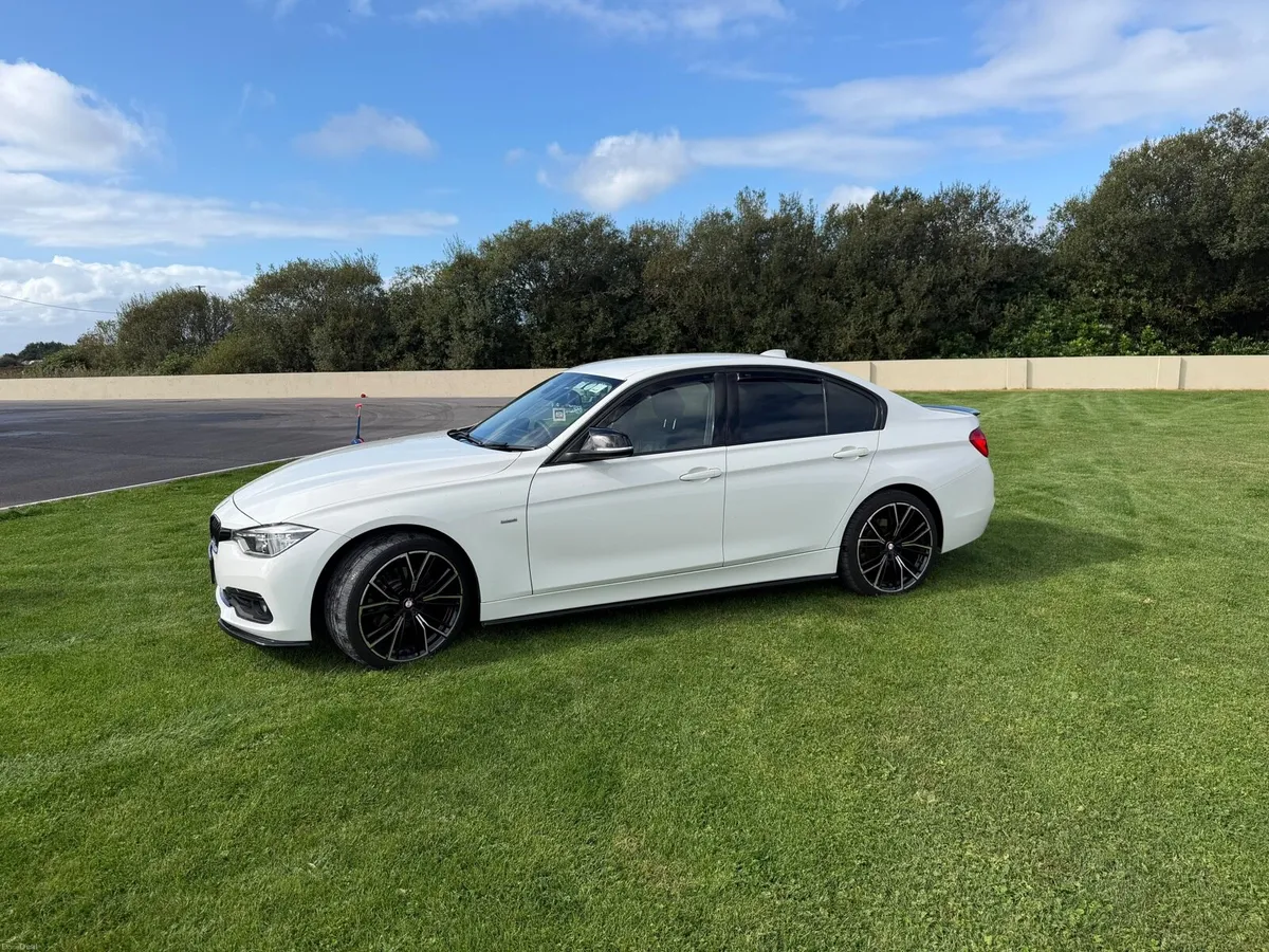BMW - Image 5