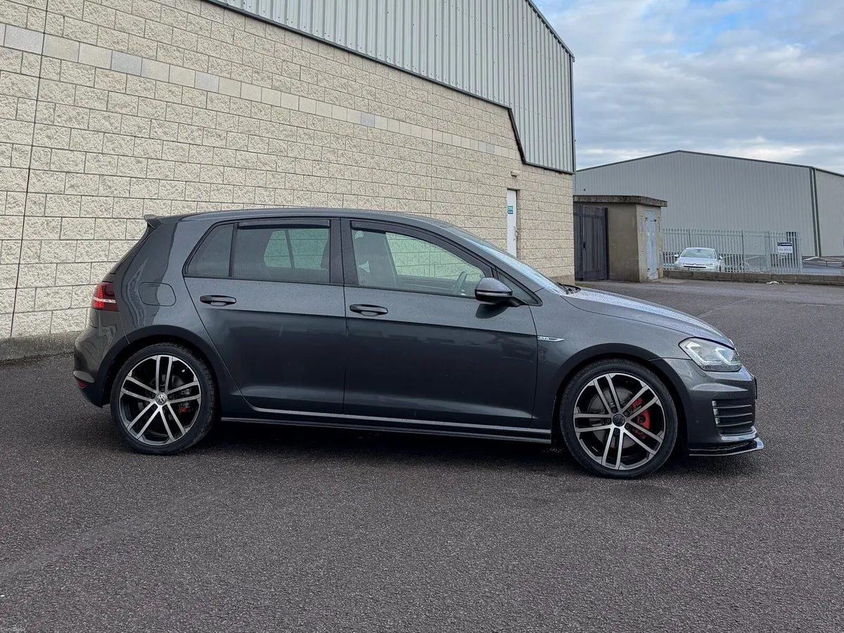 VW GOLF GTD AUTO NEW NCT - Image 5