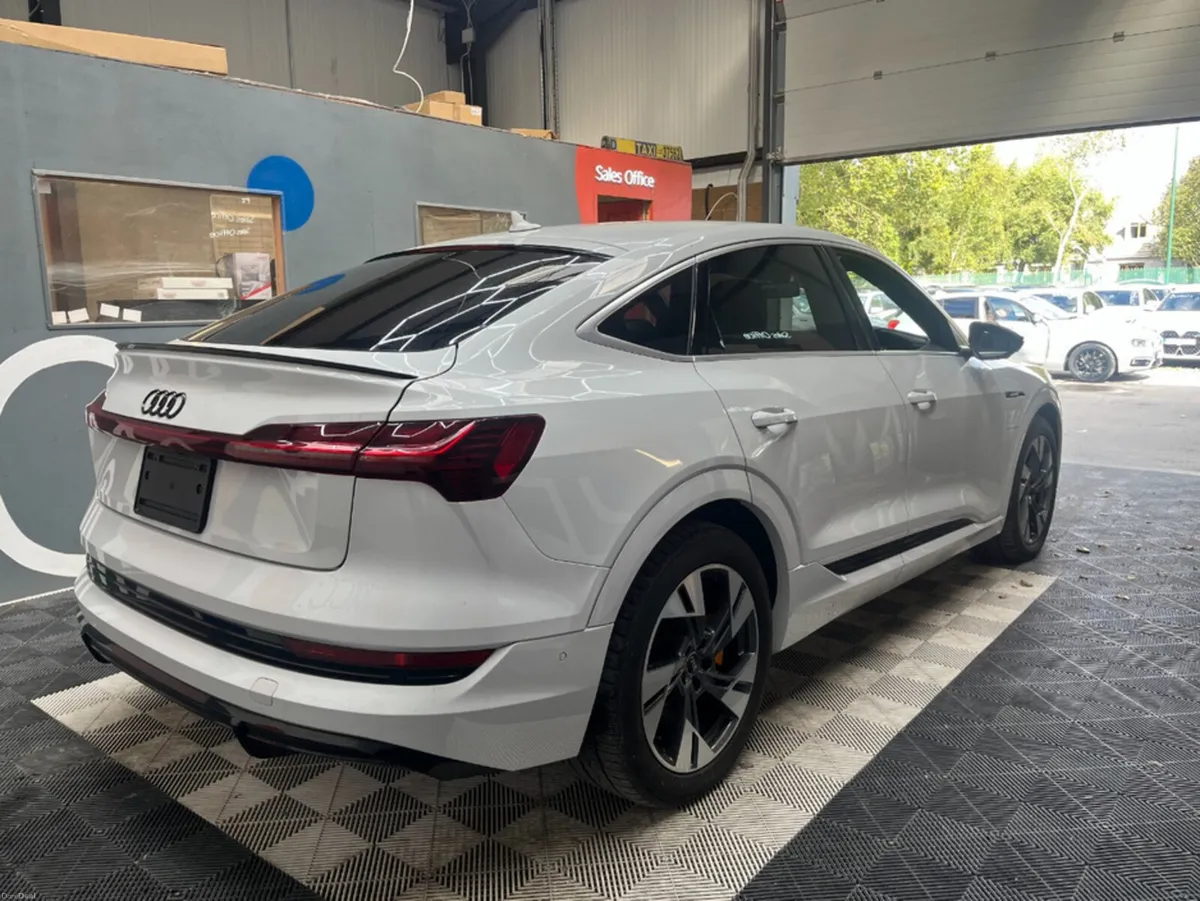 Audi e-tron 2022 AUDI E-TRON SPORTBACK 4WD AUTOMAT - Image 3