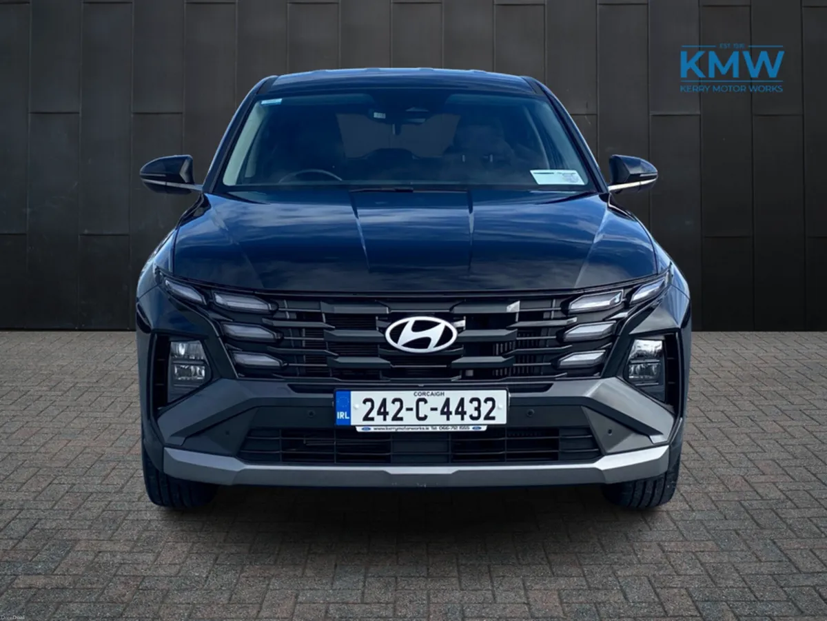 Hyundai Tucson COMFORT PLUS 5DR - Image 2