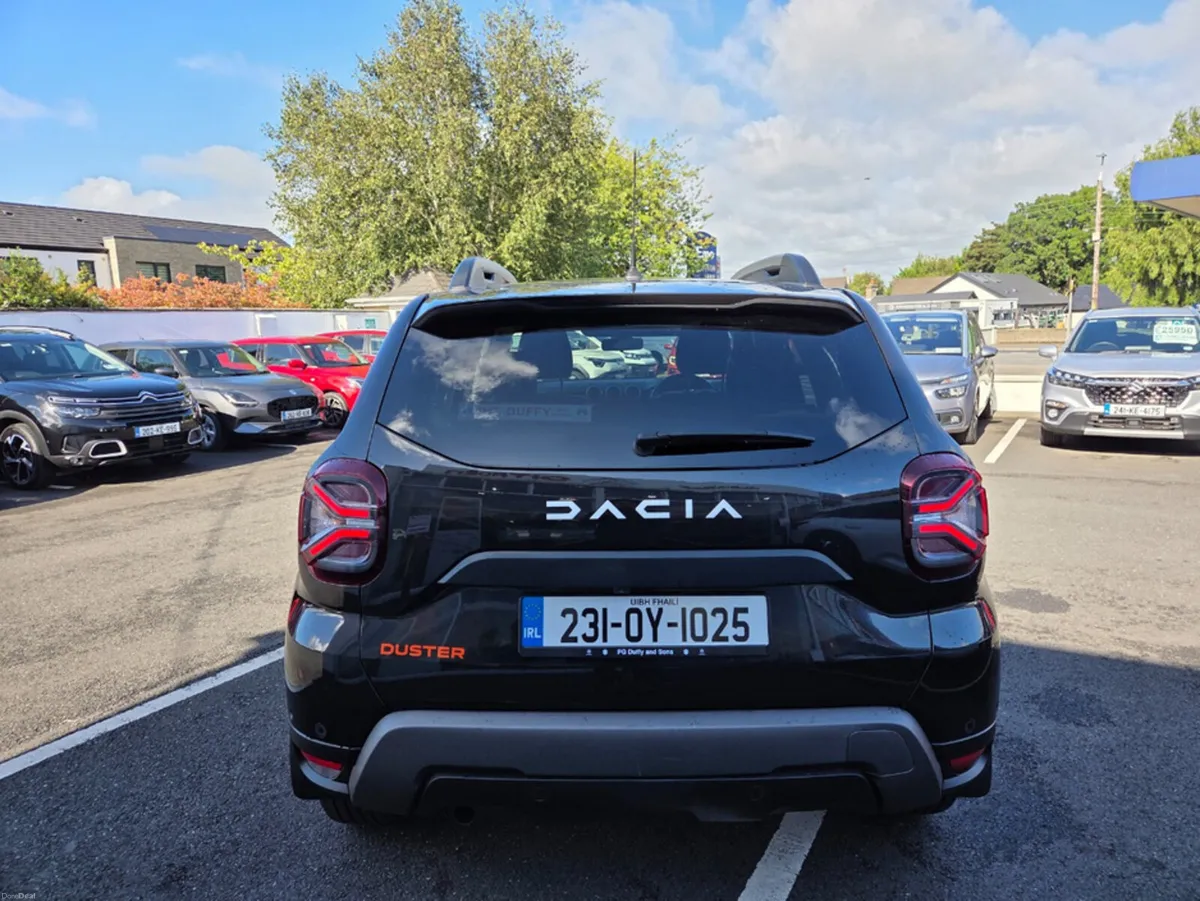 Dacia Duster SE EXTREME TCE 150 EDC NBI 5DR - Image 5