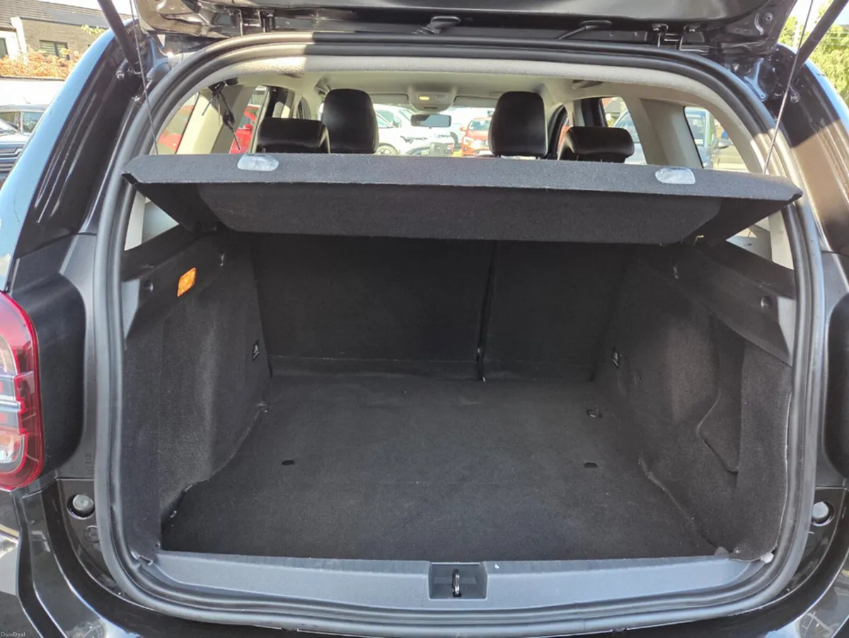 Dacia Duster SE EXTREME TCE 150 EDC NBI 5DR - Image 6