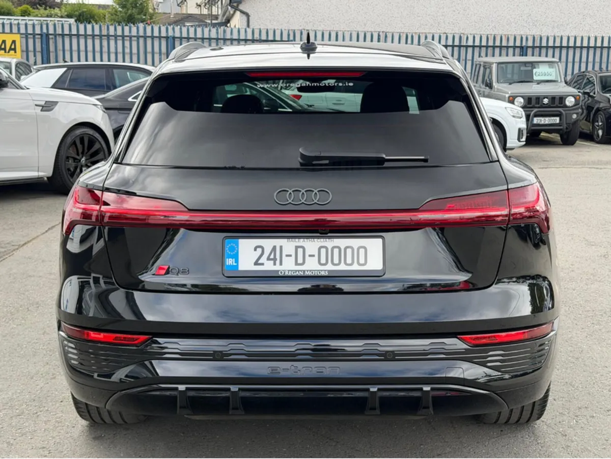 Audi Q8 e-tron BLACK EDITION E-TRON 55 QUATTRO - Image 5