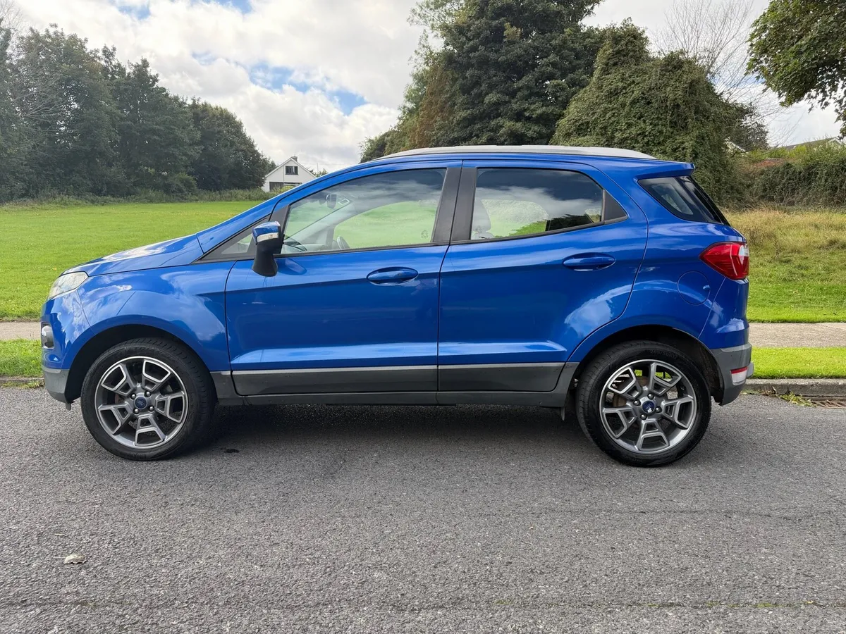 Ford EcoSport 1.5tdci Titanium - Image 2
