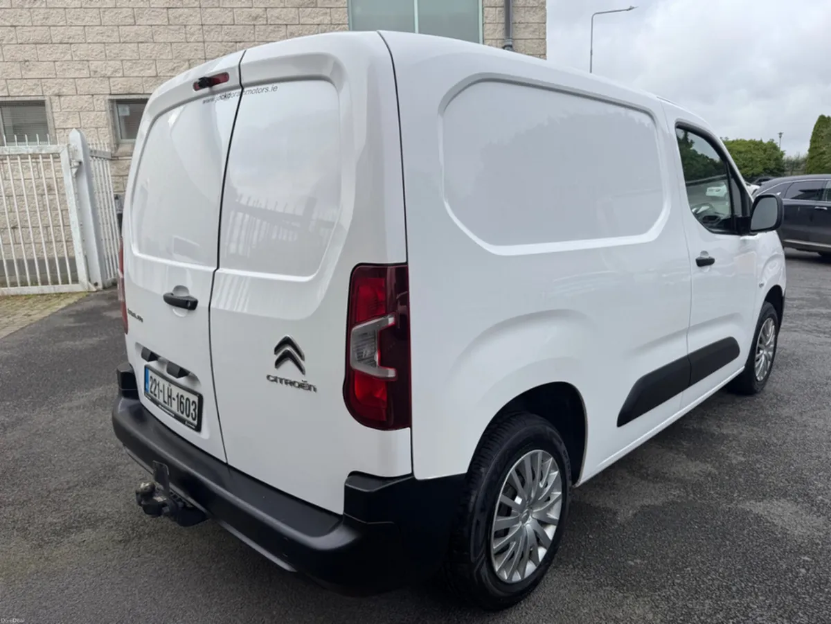 Citroen Berlingo LX BLUEHDI 100 MWB 65 650KG EU6. - Image 2