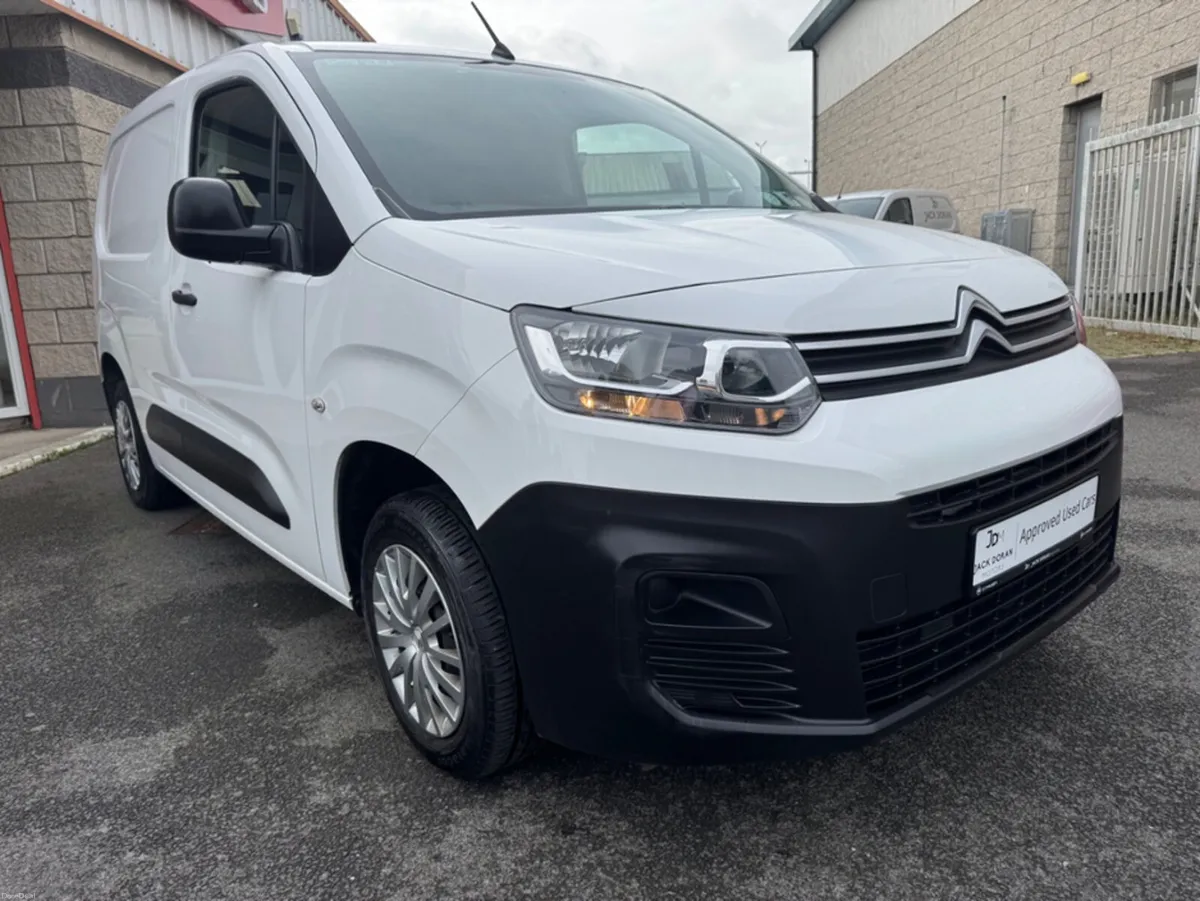 Citroen Berlingo LX BLUEHDI 100 MWB 65 650KG EU6. - Image 3