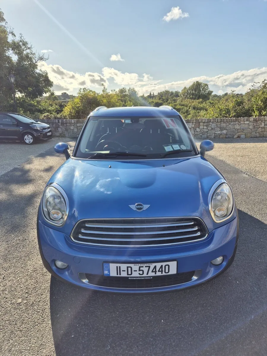 2011 MINI Countryman in blue - Image 1