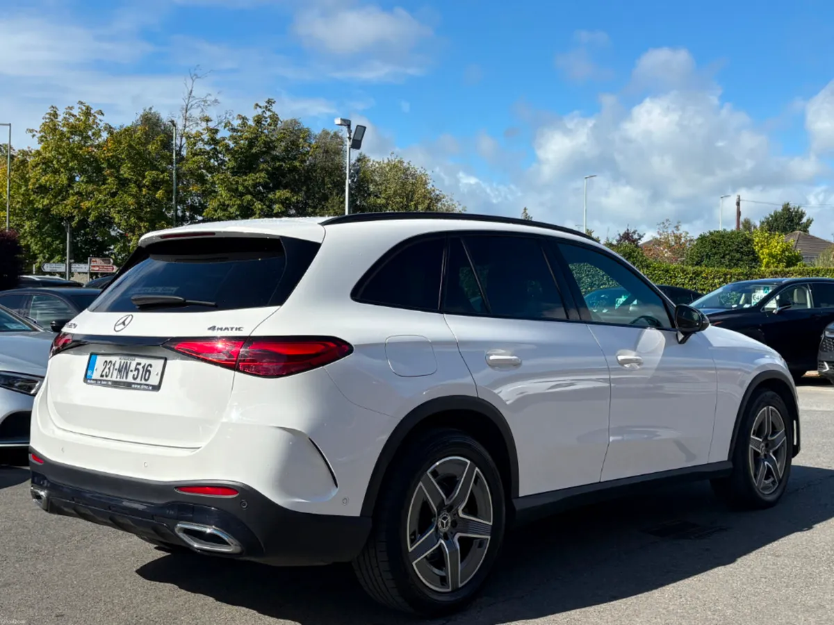 Mercedes-Benz GLC 220D 4matic AMG Line Plus *New M - Image 5