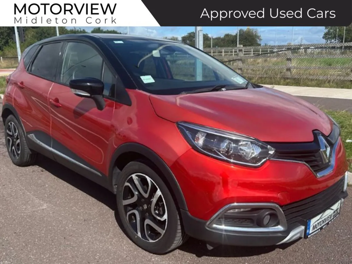 Renault Captur Signature 1.5D Leather Seats, Hugh - Image 2