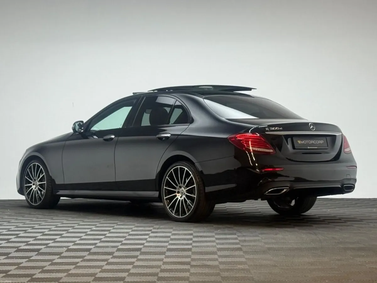 Mercedes-Benz E-Class E300D AMG LINE PREM+ NIGHT E - Image 5