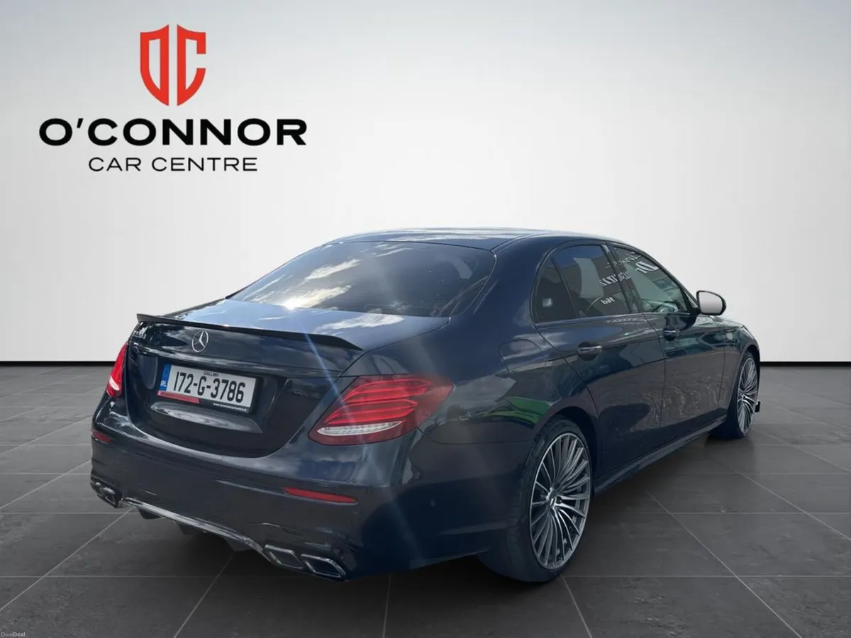 Mercedes-Benz E-Class Business class comfort with - Image 6