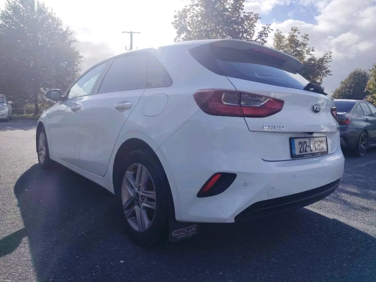 KIA CEED 212 Diesel Van - Image 3