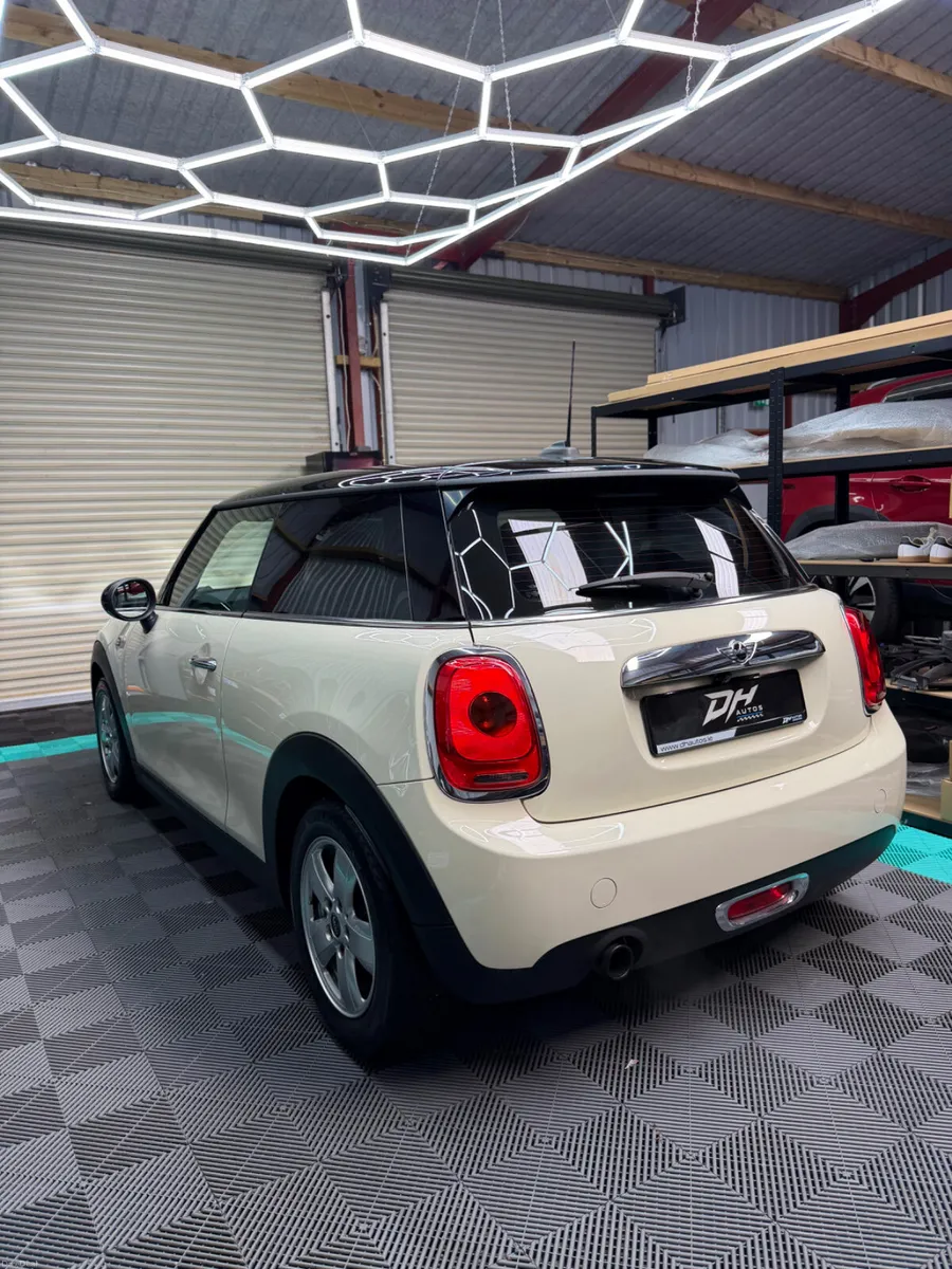 2017 (172) Mini Cooper 1.2 Petrol - Only 69,000KM! - Image 5