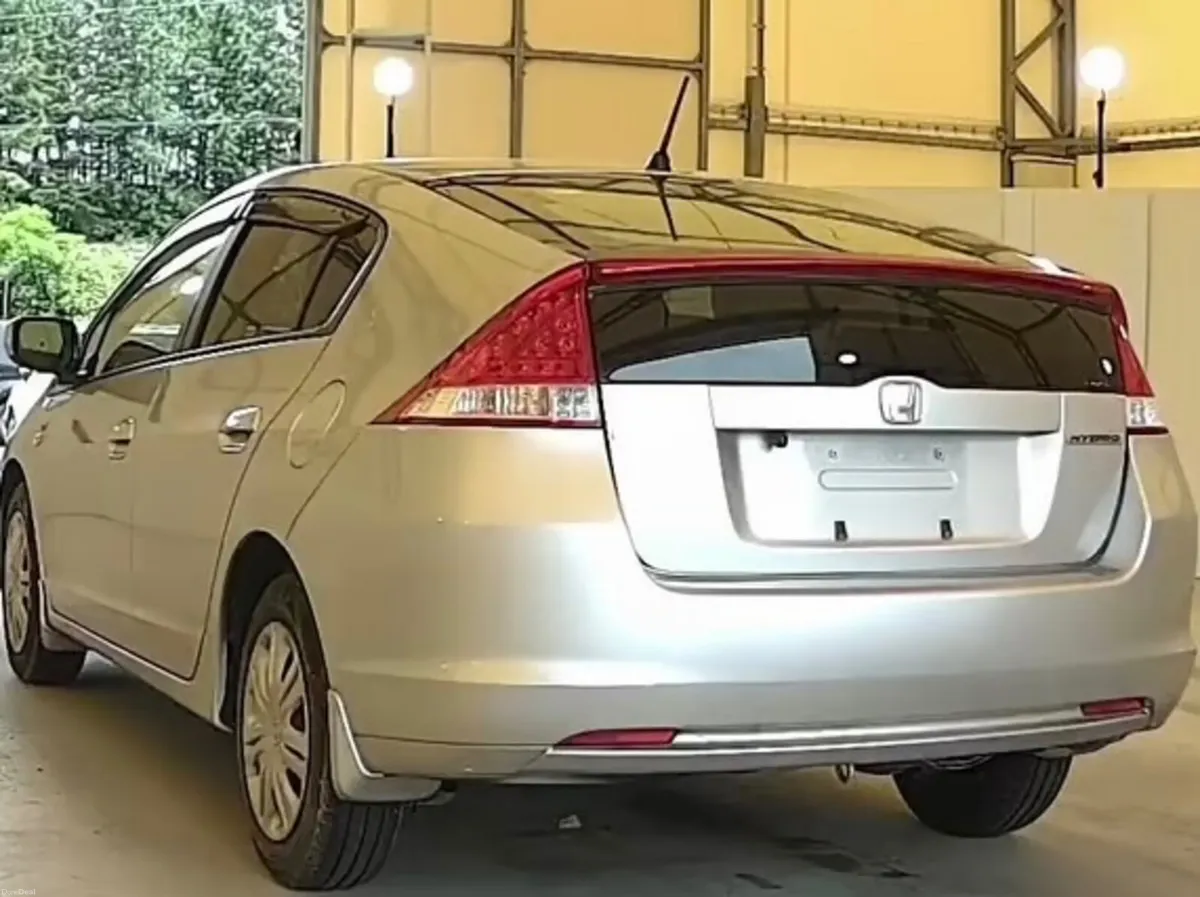 Honda Insight 2010 G - Image 3
