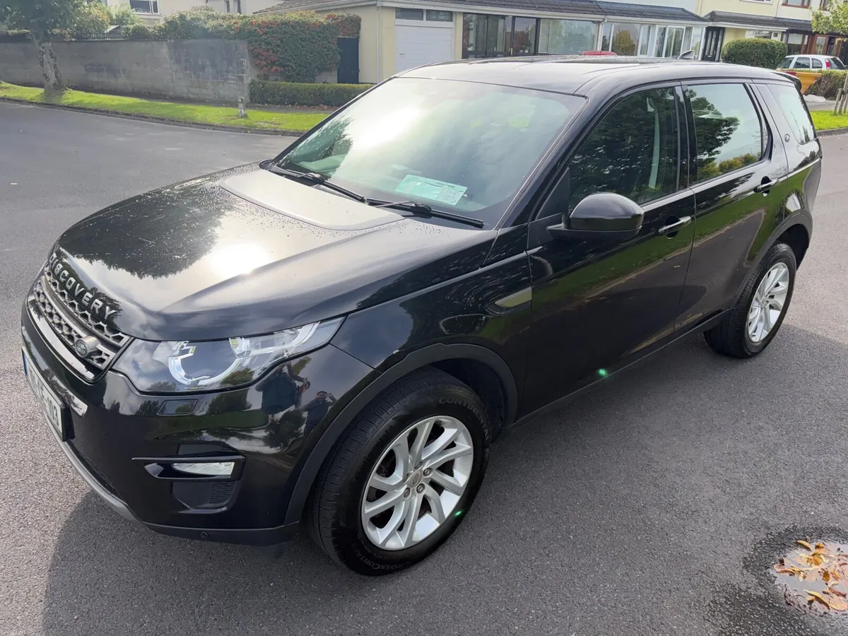 Land Rover Discovery Sport 2019 - Image 4