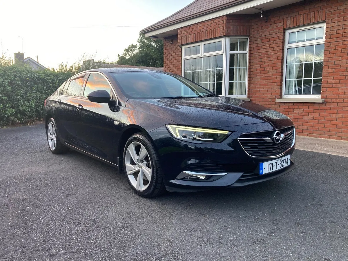 Opel Insignia Elite 2017 - Image 1
