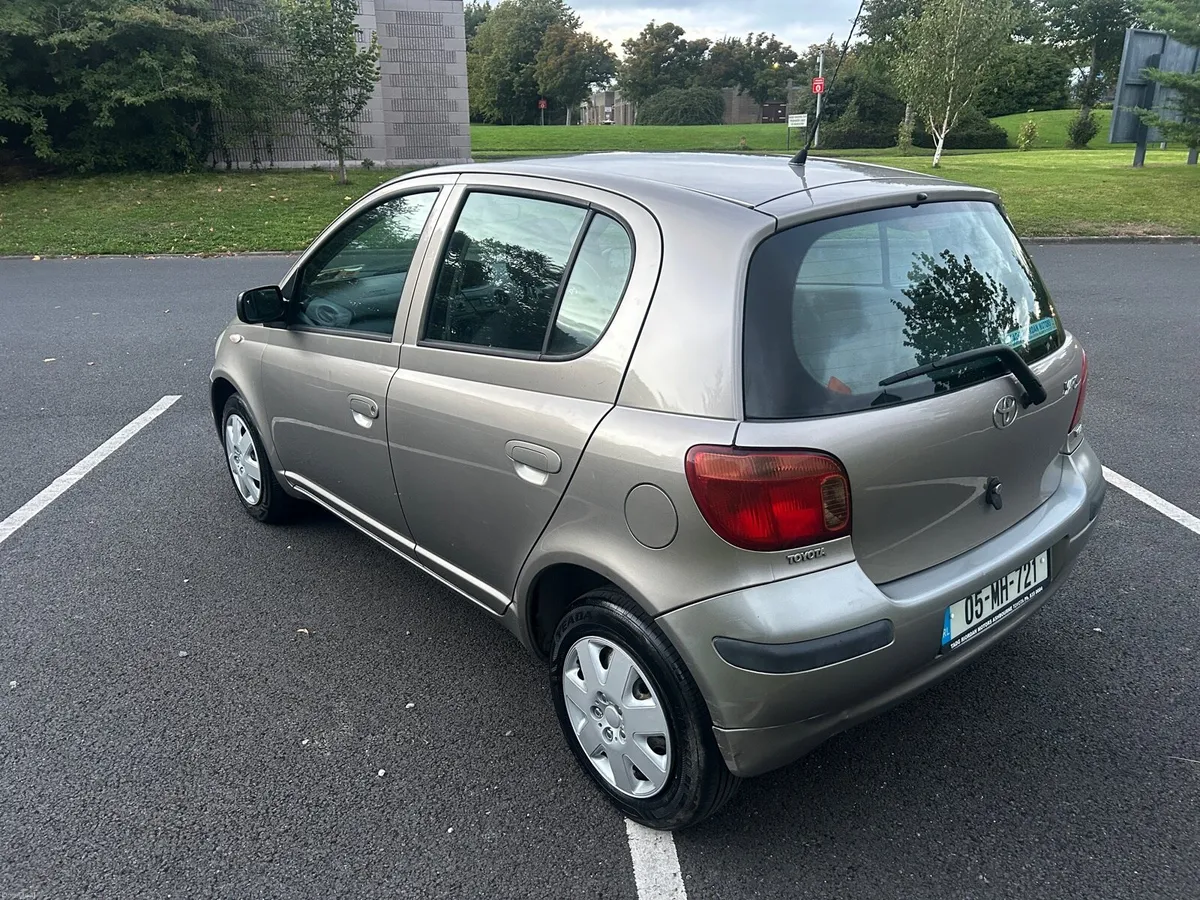 2005 Toyota Yaris | 160k km| NCT 05/27 | Tax 09/26 - Image 4