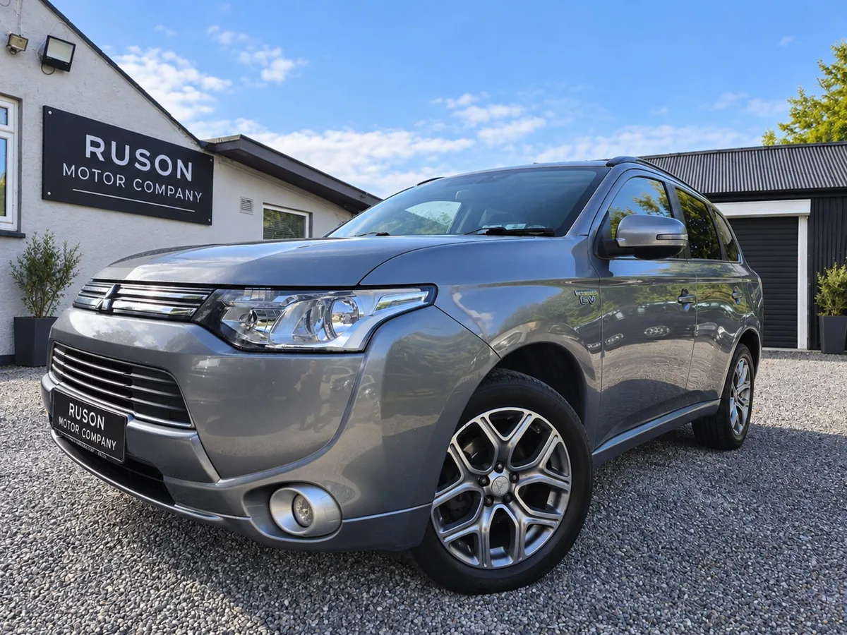15 Mitsubishi Outlander PHEV 4WD Auto Full Leather - Image 5