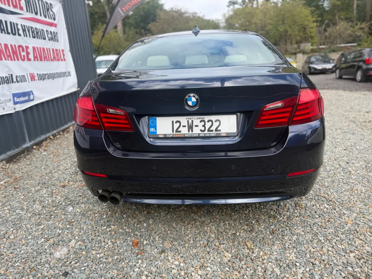 BMW 5-Series 2012 - Image 5