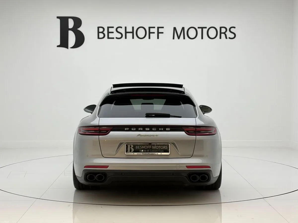 Porsche Panamera 4 E-HYBRID SPORT TURISMO=LOW MILE - Image 4