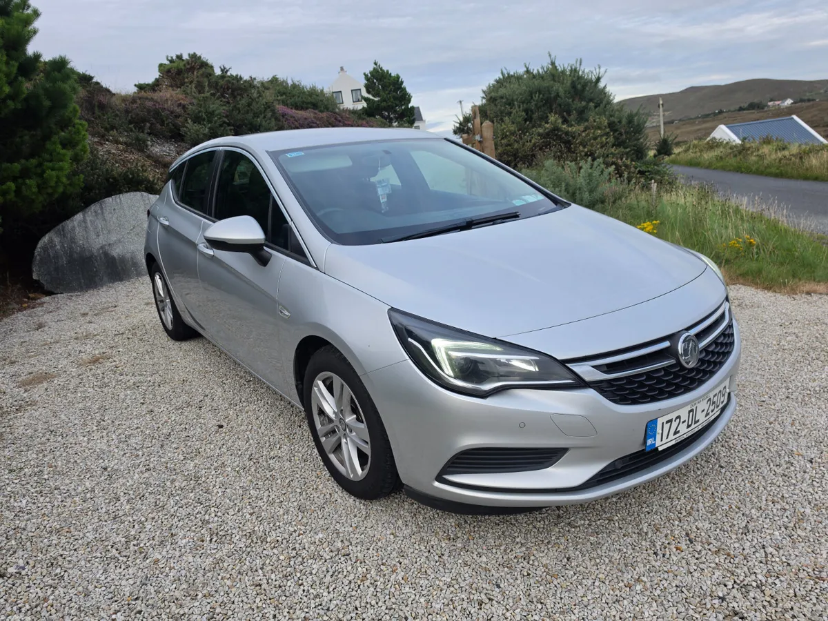 Vauxhall Astra 2017 - Image 1
