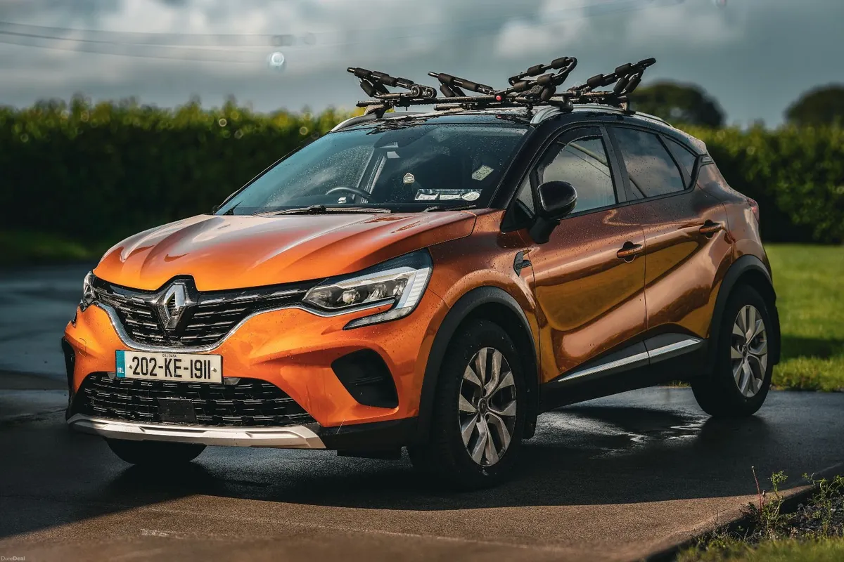 2020 Renault Captur 1.3 TCe 130 EDC Iconic - Image 1