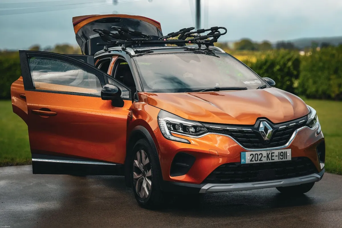 2020 Renault Captur 1.3 TCe 130 EDC Iconic - Image 6