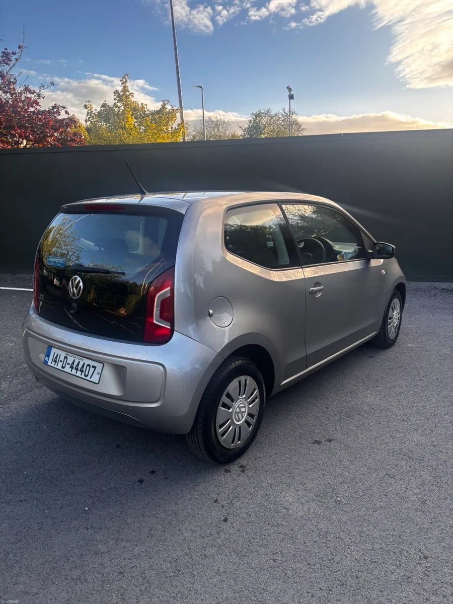 2014 Volkswagen UP! - Image 4