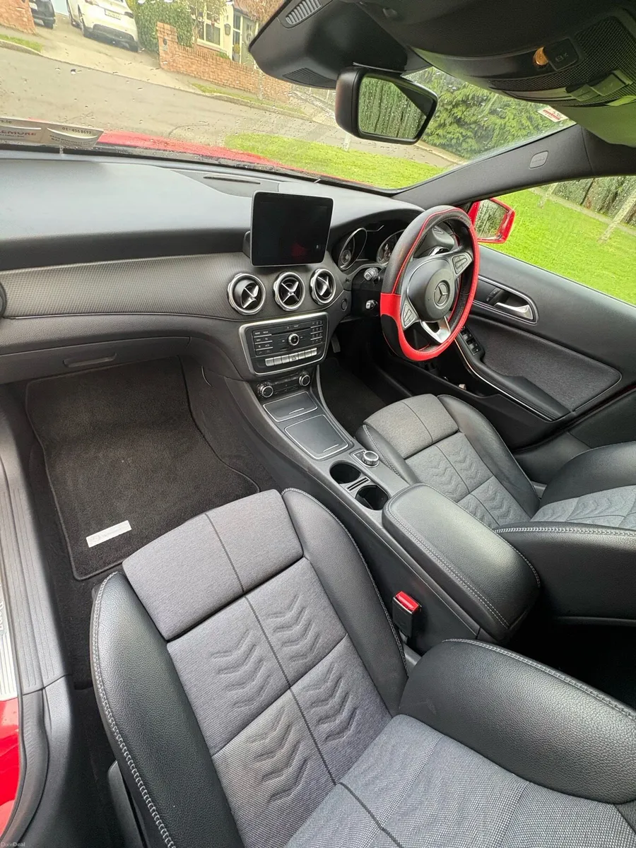2017 Mercedes gla 180 automatic - Image 6