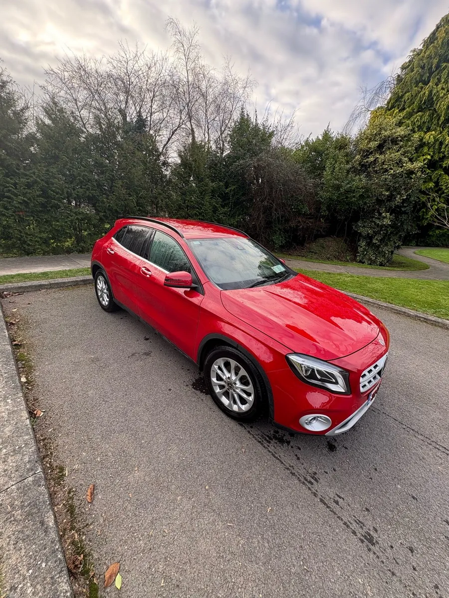 2017 Mercedes gla 180 automatic - Image 3