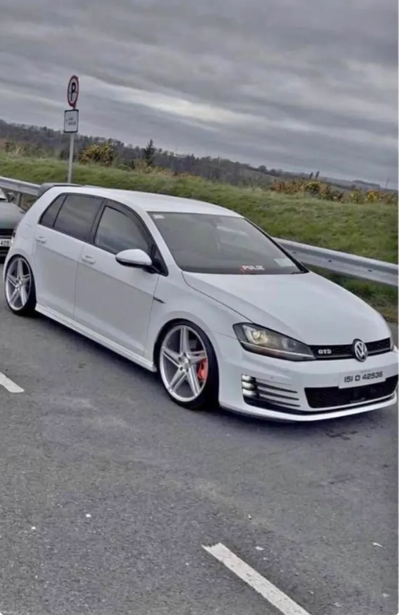 151 VW Golf 2ltr GTD - Image 1