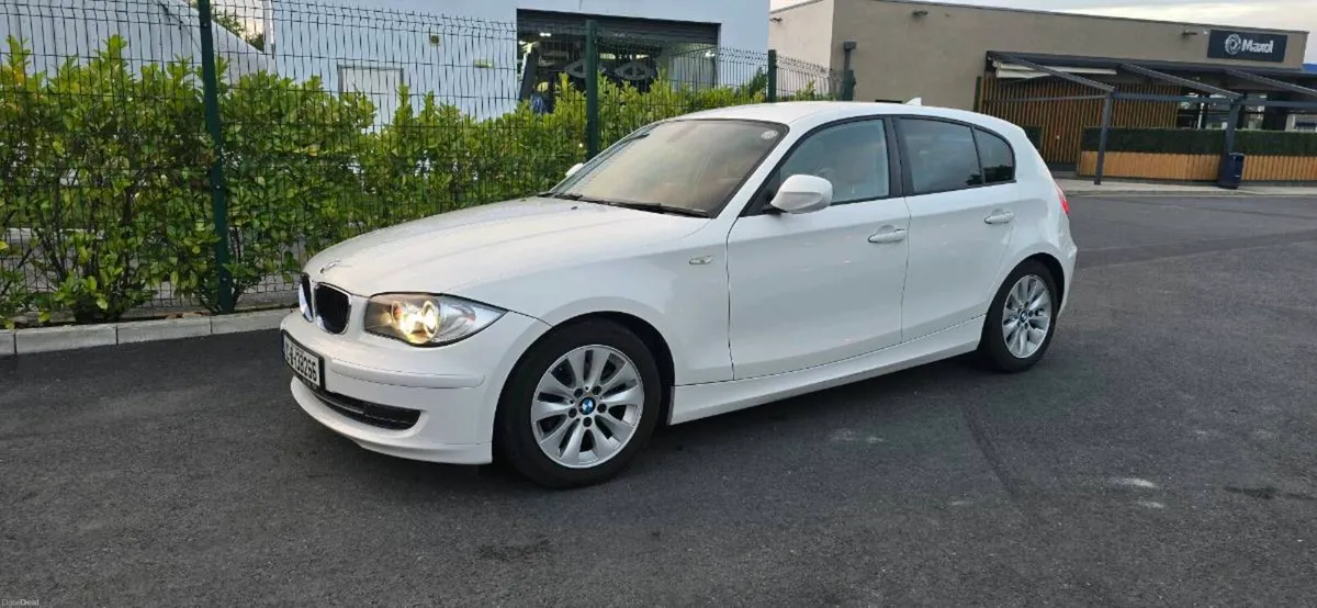 2010 BMW 116i Automatic Low miles - Image 1