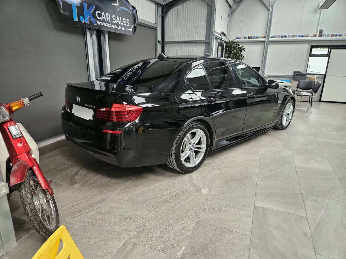 16 BMW 520 D MSPORT AUTOMATIC - Image 4