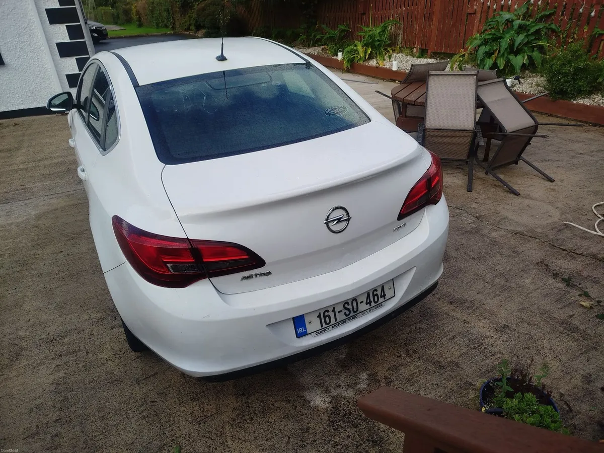 Opel Astra 2016 - Image 4