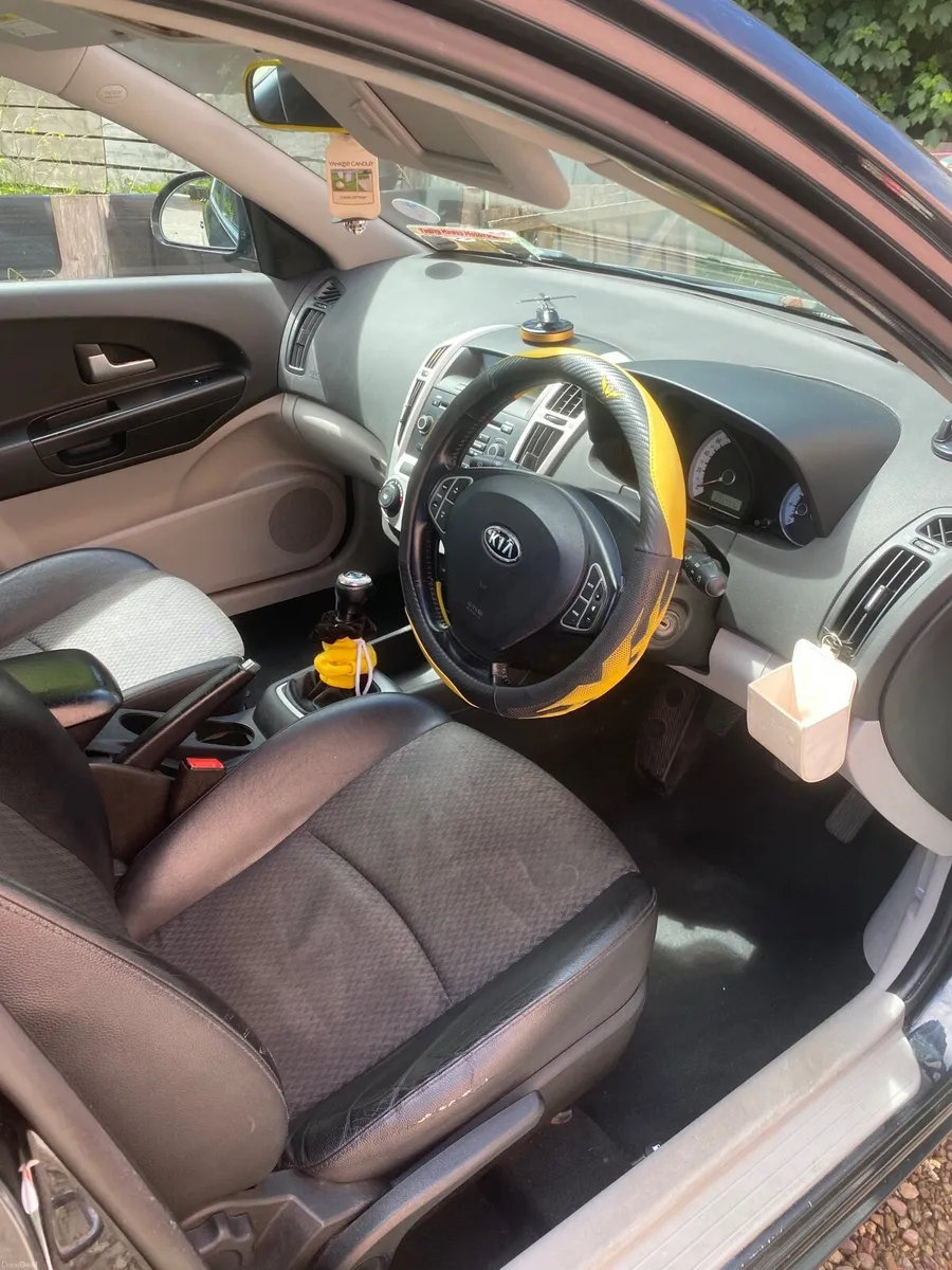 Kia Ceed 2008 - Image 4
