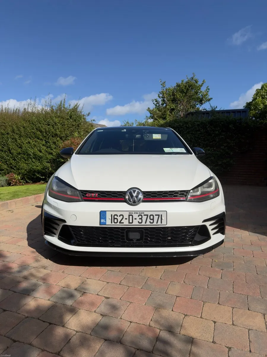 Volkswagen Golf Gti Clubsport 40 Street Edition - Image 2