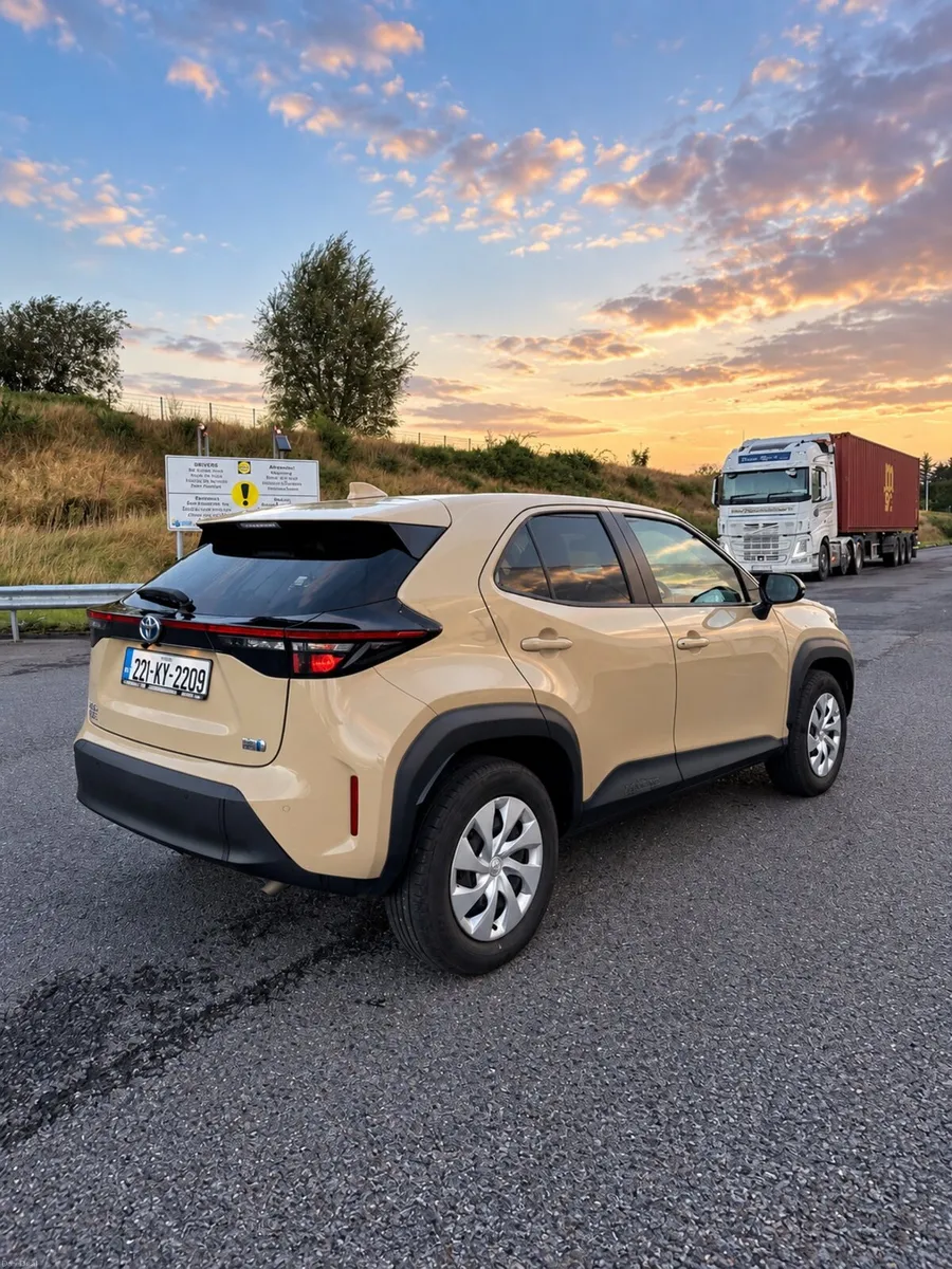 Toyota Yaris Cross 2022 - Image 6