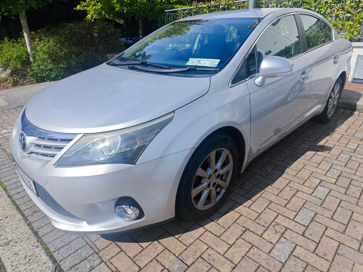 Toyota Avensis Aura Diesel Nct'd. Taxed til 03/27. - Image 2