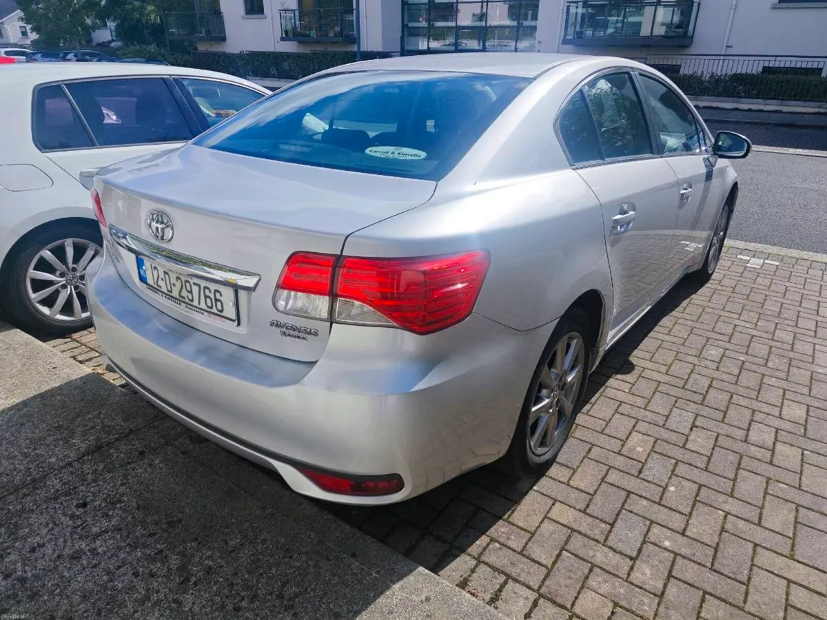 Toyota Avensis Aura Diesel Nct'd. Taxed til 03/27. - Image 4