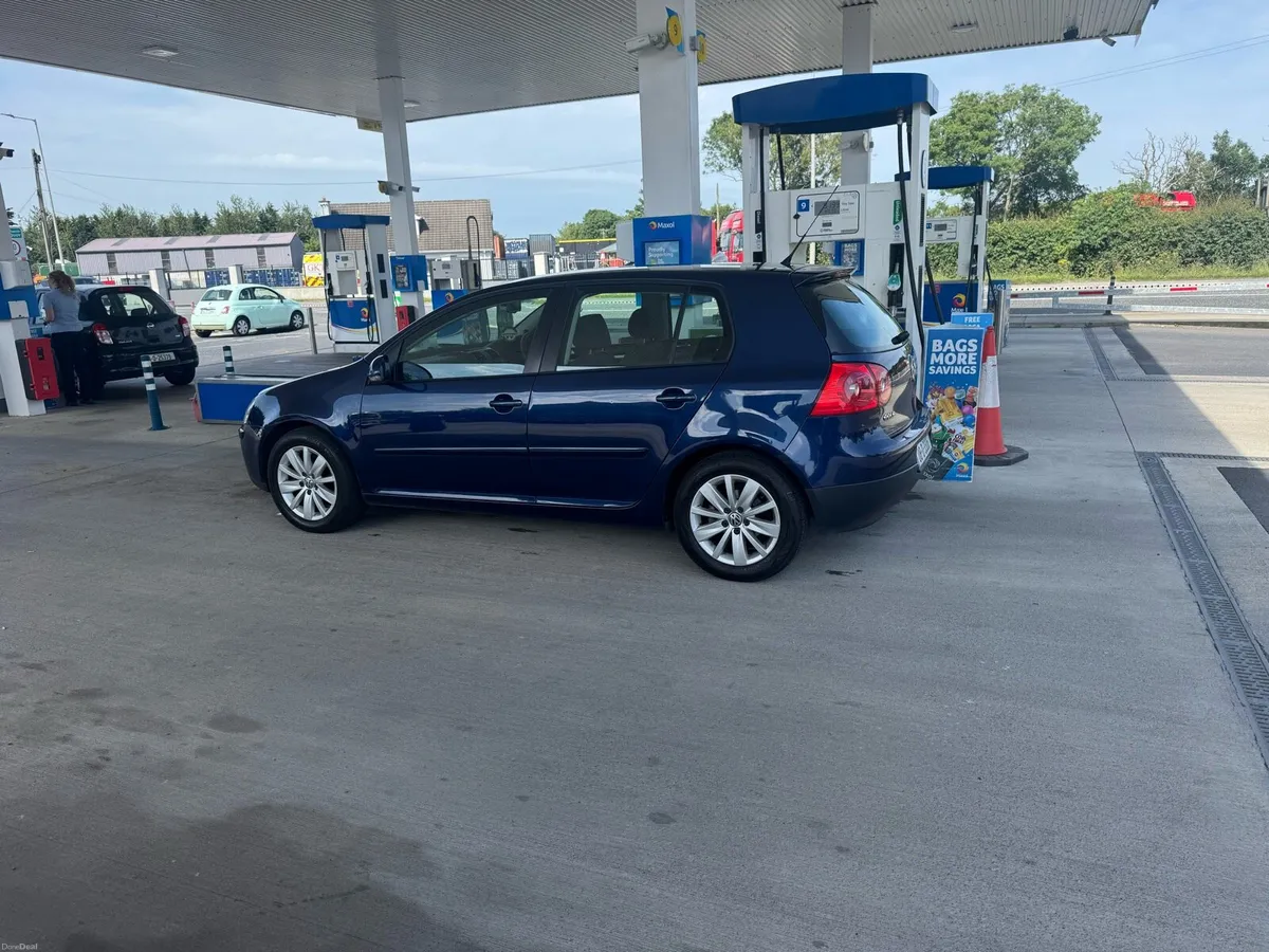 Golf 5 - Image 1