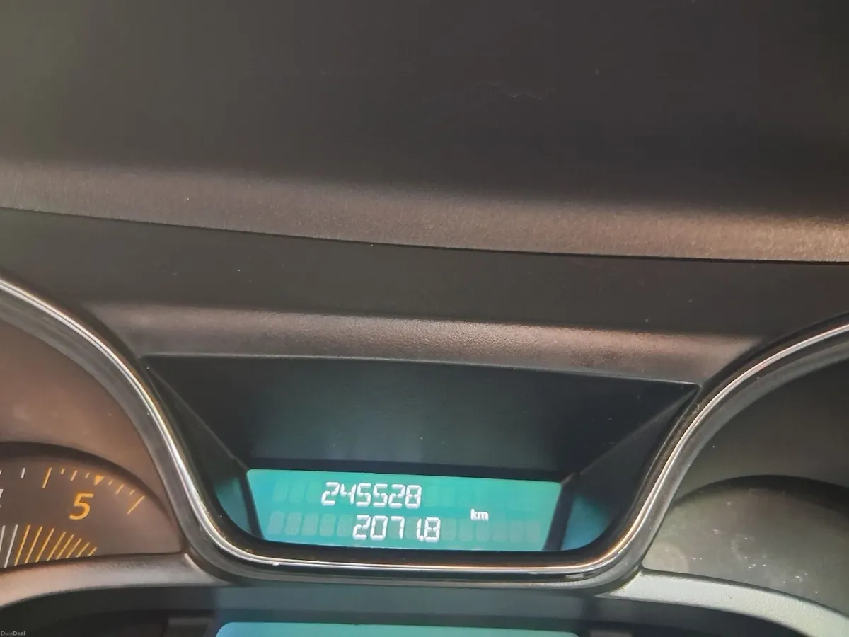 Renault Captur 2015 - Image 4